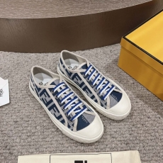 Fendi Low Shoes